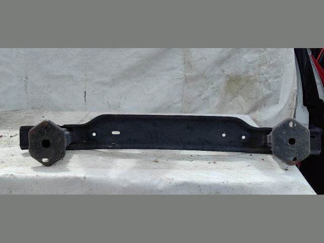 bontott BMW 1 Hátsó Lökhárító Merevítő (Fém)