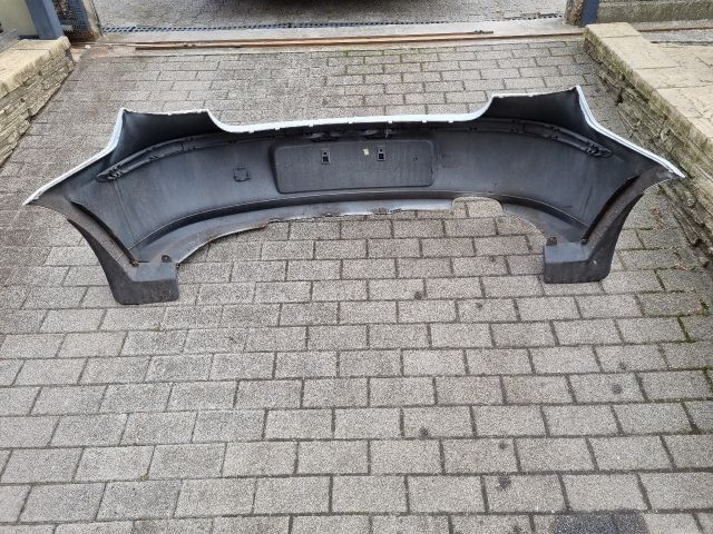 bontott BMW 1 Hátsó Lökhárító (Részeivel)