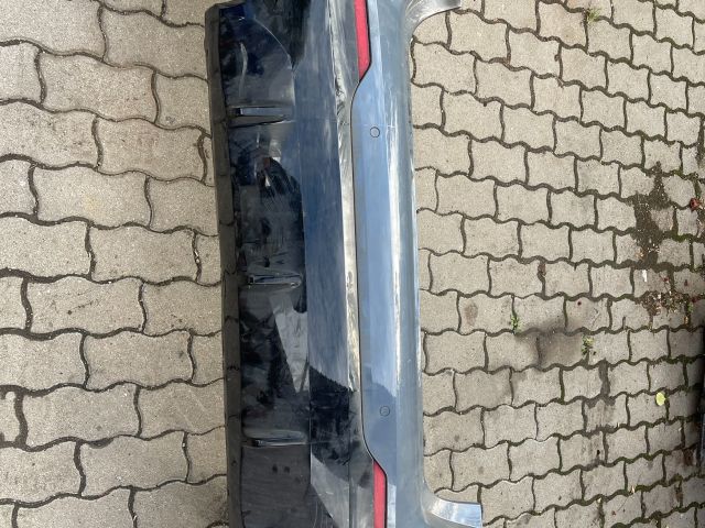 bontott BMW 1 Hátsó Lökhárító (Részeivel)