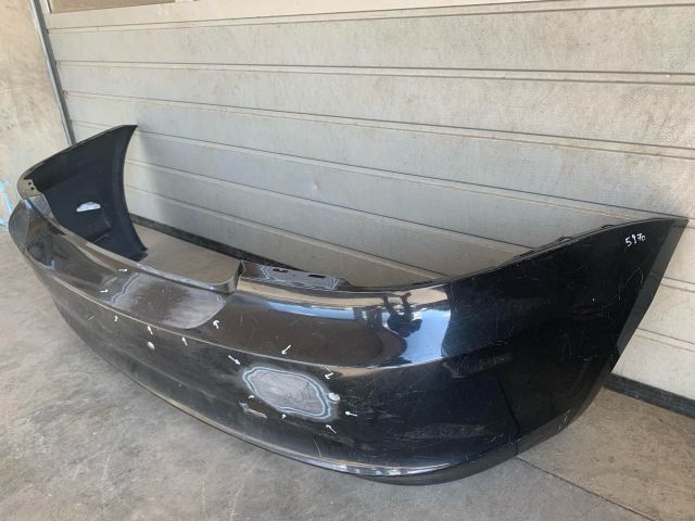 bontott BMW 1 Hátsó Lökhárító (Üresen)