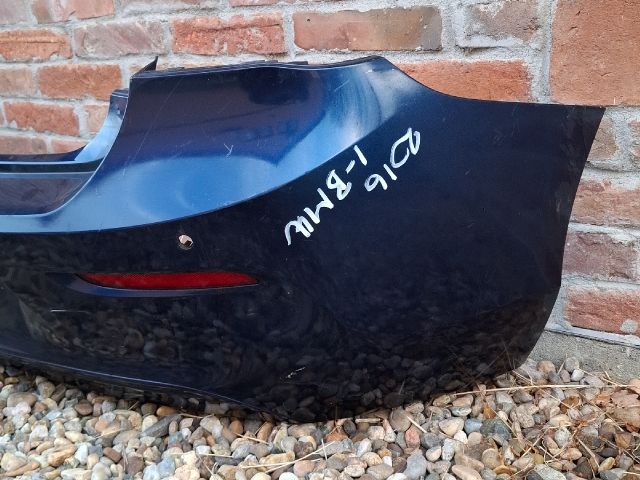 bontott BMW 1 Hátsó Lökhárító (Üresen)