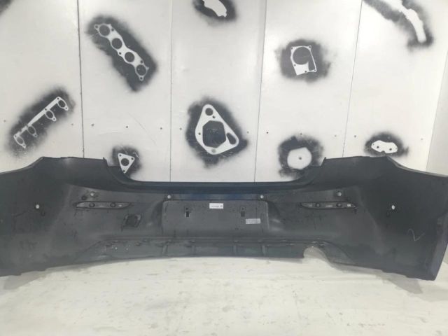 bontott BMW 1 Hátsó Lökhárító (Üresen)