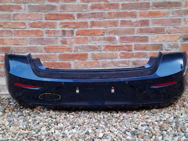 bontott BMW 1 Hátsó Lökhárító (Üresen)