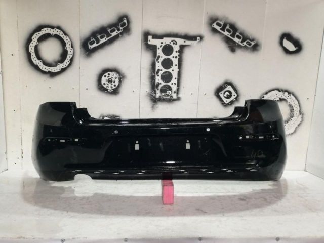 bontott BMW 1 Hátsó Lökhárító (Üresen)