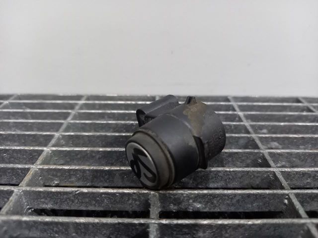 bontott BMW 1 Hátsó Tolatóradar Fej