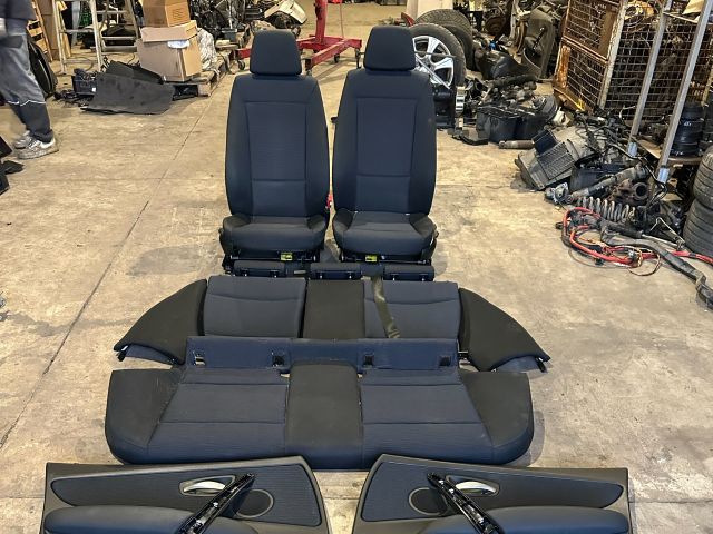 bontott BMW 1 Hátsó Ülés Szett