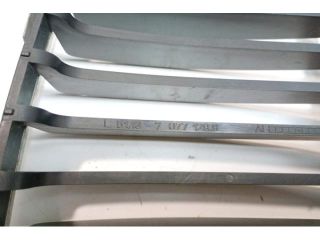 bontott BMW 1 Hűtőrács