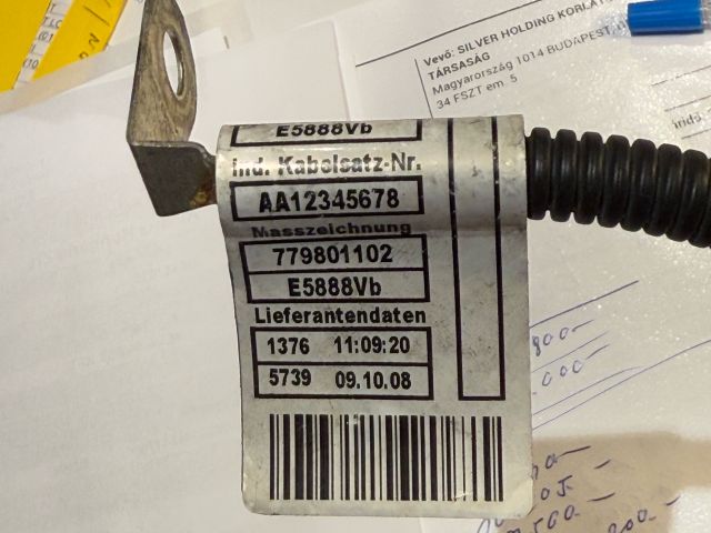 bontott BMW 1 Izzító/Gyújtó Gyertya Kábel