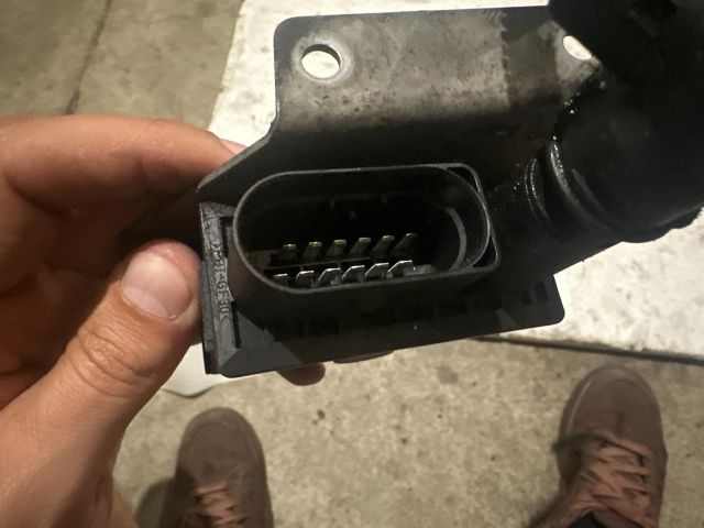 bontott BMW 1 Izzító Relé