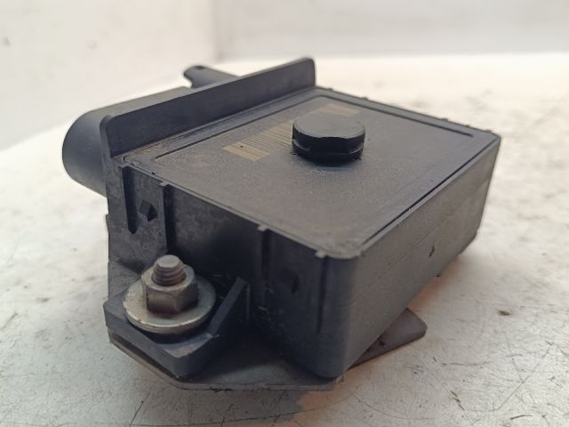 bontott BMW 1 Izzító Relé