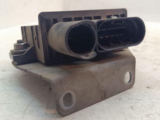 bontott BMW 1 Izzító Relé