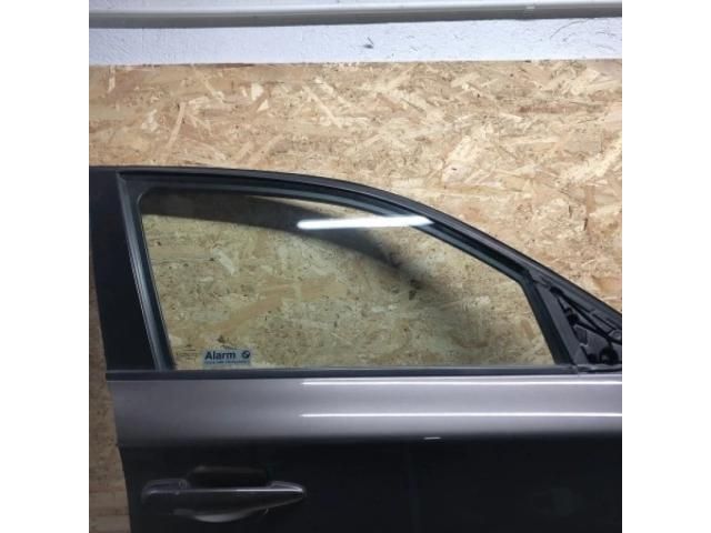 bontott BMW 1 Jobb első Ablak