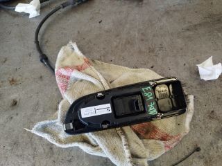 bontott BMW 1 Jobb első Ablakemelő Kapcsoló