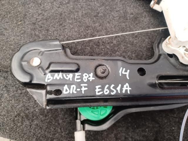 bontott BMW 1 Jobb első Ablakemelő Szerkezet (Elektromos)