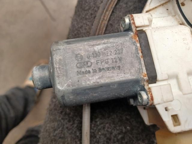 bontott BMW 1 Jobb első Ablakemelő Szerkezet (Elektromos)