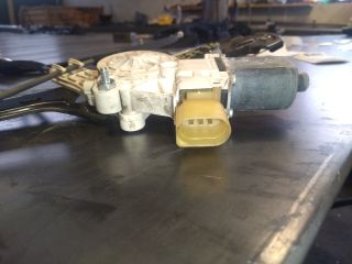 bontott BMW 1 Jobb első Ablakemelő Szerkezet (Elektromos)