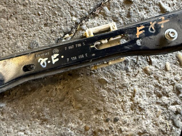 bontott BMW 1 Jobb első Ablakemelő Szerkezet (Elektromos)