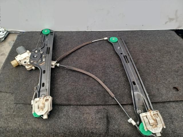 bontott BMW 1 Jobb első Ablakemelő Szerkezet (Elektromos)