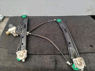 bontott BMW 1 Jobb első Ablakemelő Szerkezet (Elektromos)