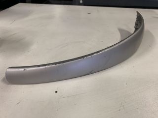 bontott BMW 1 Jobb első Ajtó Kárpit Díszléc