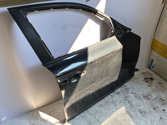 bontott BMW 1 Jobb első Ajtó (Üres lemez)