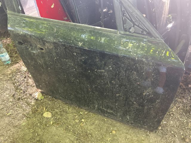 bontott BMW 1 Jobb első Ajtó (Üres lemez)