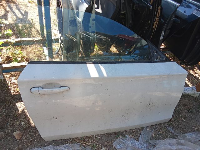 bontott BMW 1 Jobb első Ajtó (Üres lemez)