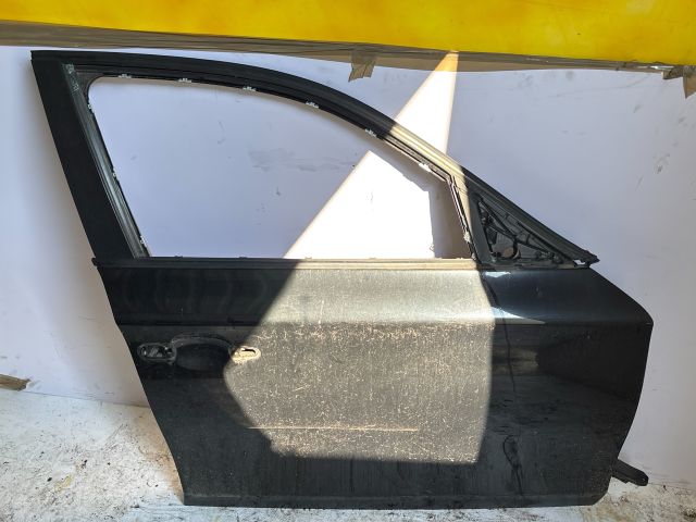 bontott BMW 1 Jobb első Ajtó (Üres lemez)