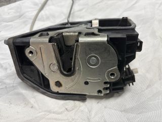 bontott BMW 1 Jobb első Ajtózár