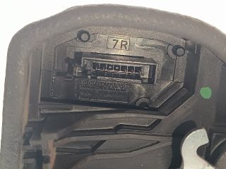 bontott BMW 1 Jobb első Ajtózár