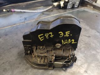 bontott BMW 1 Jobb első Ajtózár