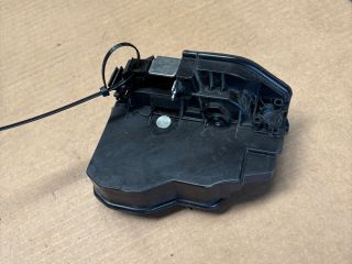 bontott BMW 1 Jobb első Ajtózár