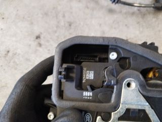 bontott BMW 1 Jobb első Ajtózár