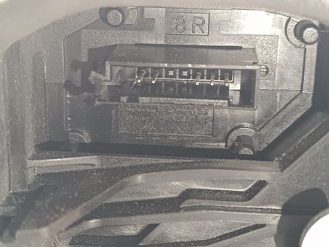 bontott BMW 1 Jobb első Ajtózár