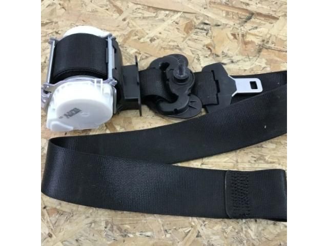 bontott BMW 1 Jobb első Biztonsági Öv