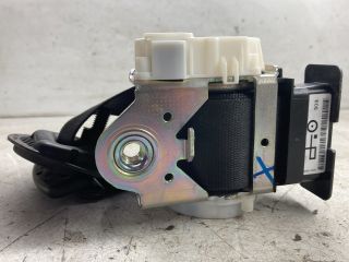 bontott BMW 1 Jobb első Biztonsági Öv