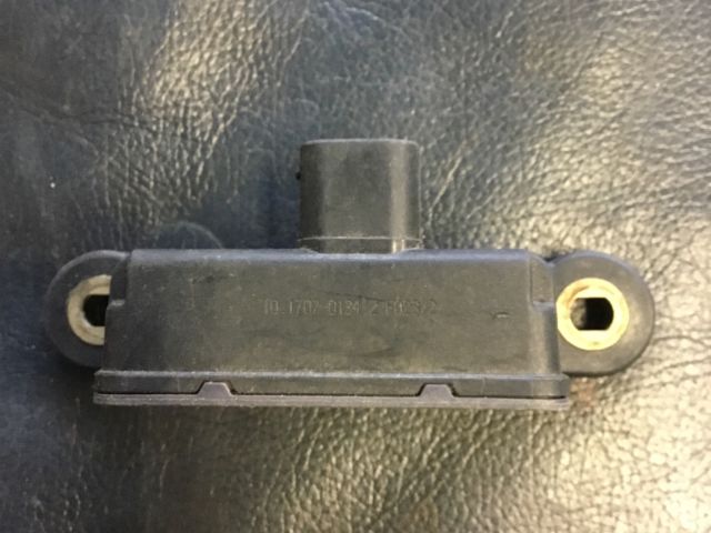 bontott BMW 1 Jobb első Oldal Ütközés Érzékelő