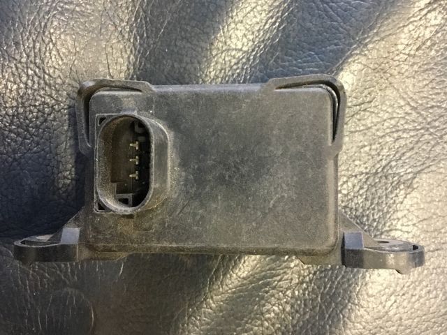 bontott BMW 1 Jobb első Oldal Ütközés Érzékelő