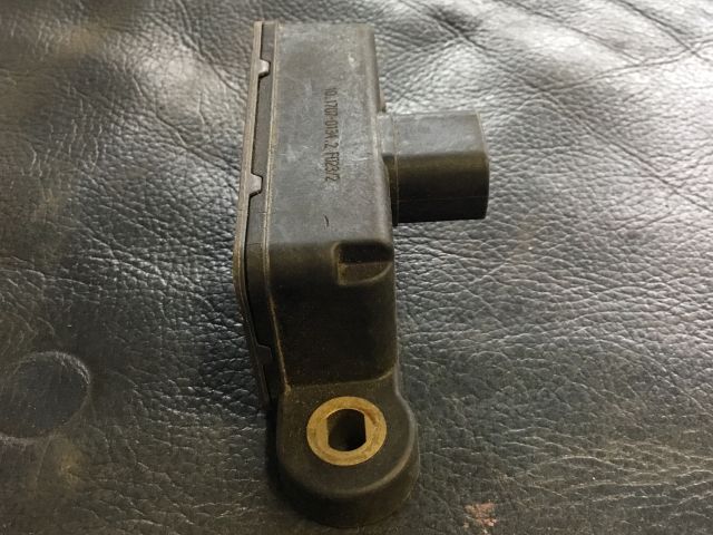 bontott BMW 1 Jobb első Oldal Ütközés Érzékelő