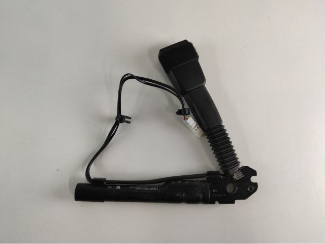 bontott BMW 1 Jobb első Övfeszítő