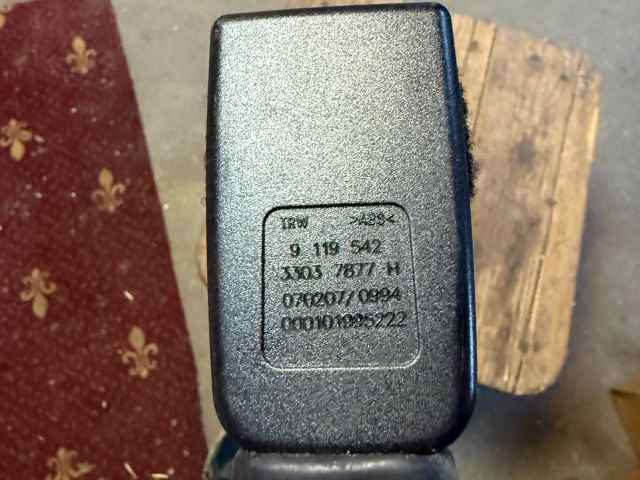 bontott BMW 1 Jobb első Övfeszítő