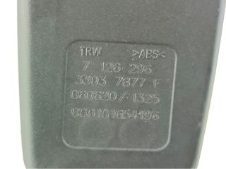 bontott BMW 1 Jobb első Övfeszítő