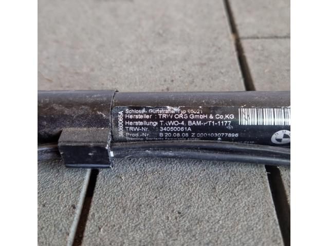 bontott BMW 1 Jobb első Övfeszítő