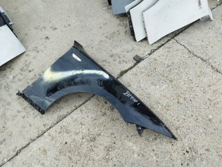 bontott BMW 1 Jobb első Sárvédő