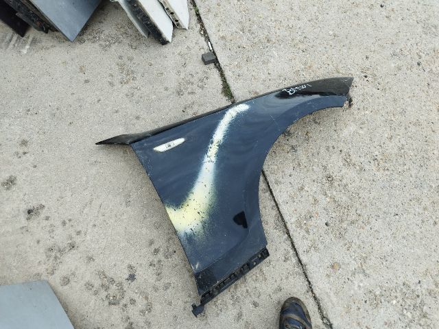 bontott BMW 1 Jobb első Sárvédő