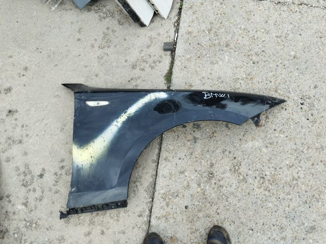 bontott BMW 1 Jobb első Sárvédő