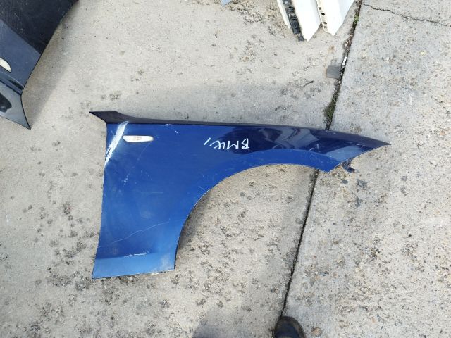 bontott BMW 1 Jobb első Sárvédő