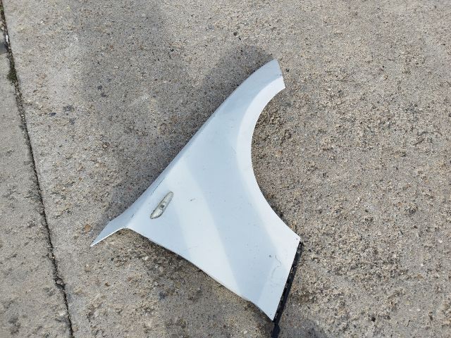 bontott BMW 1 Jobb első Sárvédő