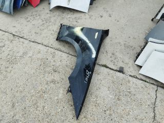 bontott BMW 1 Jobb első Sárvédő