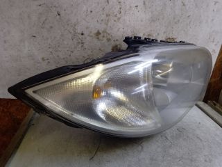 bontott BMW 1 Jobb Fényszóró